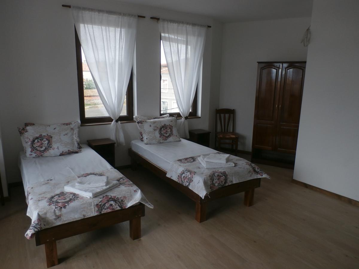 Aleksandrovo Apartments Buitenkant foto